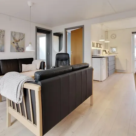 Lejlighed Terje - 2-3km From The Sea By Interhome